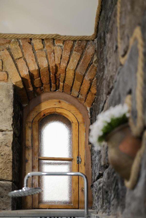 Aros Apartment غيومري المظهر الخارجي الصورة