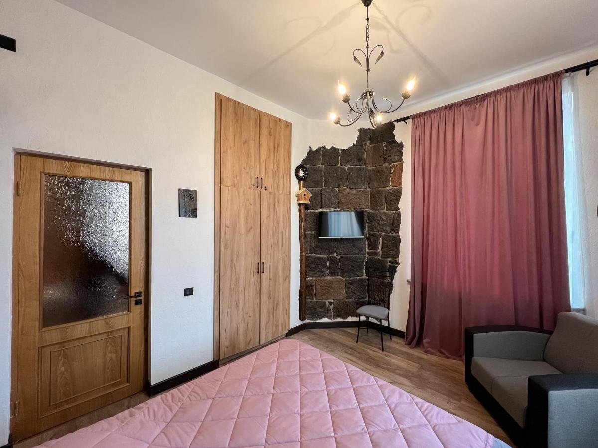 Aros Apartment غيومري المظهر الخارجي الصورة